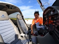 【高溫下的勞動者】酷暑中揮灑青春汗水