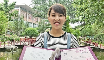 青岛五十八中考生王冰：校考归来老师开“小灶” 三个月文化课提升130分 