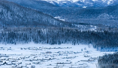 新疆：四季之約