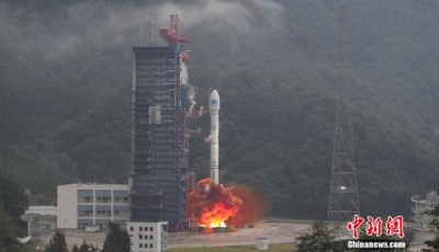 中國“一箭雙星”成功發射北斗三號全球系統兩顆組網衛星