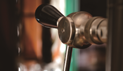 青島啤酒：用國之匠心致敬時間與世界