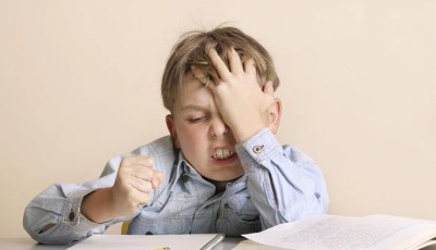 7省份叫停“家長批改作業” 山東：批改須教師完成