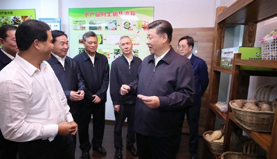 習(xí)近平：破解城鄉(xiāng)二元結(jié)構(gòu)，把短板變成“潛力板”