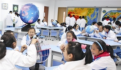 青岛：书写教育现代化新范式 