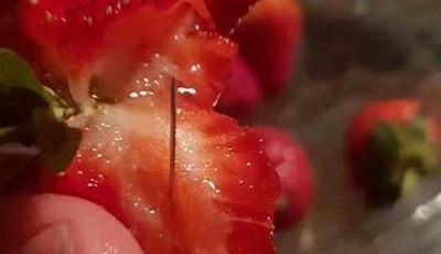 澳大利亞草莓藏針事件一名50歲女子被捕 面臨七項罪名