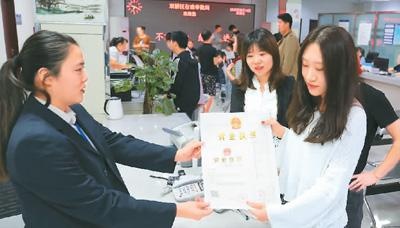 《電商法》實施在即 海外代購會消失嗎？