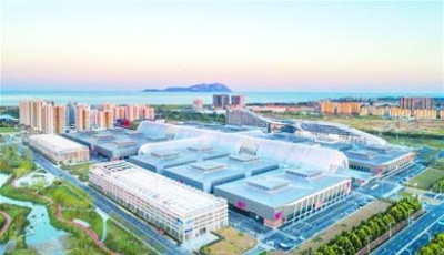 海大附属西海岸银海学校奠基