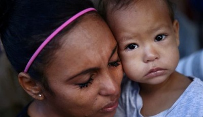 特朗普稱申請(qǐng)獲批前不允許美墨邊境移民入境