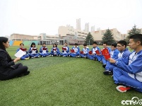 青岛：宪法宣传入校园