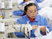 即墨出口服裝企業迎生產旺季