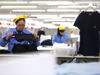 即墨出口服裝企業迎生產旺季