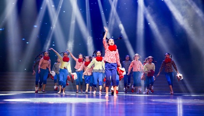 我市举行“新时代·十个一伴我成长” 2018年全市中小学生艺术教育 成果汇报演出