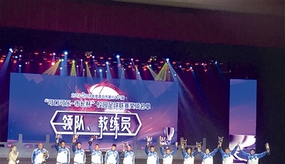 校园足球引领 全面提升学生身体素质