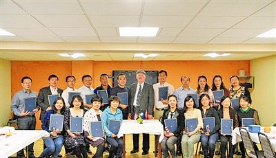 以教师发展活力激发学生创新潜能 