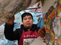 木版上“印”出年味