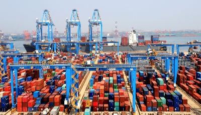 外貿(mào)額創(chuàng)歷史新高 穩(wěn)中提質(zhì)仍需加力