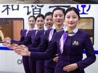 春運(yùn)記憶：變化的列車與不變的遠(yuǎn)方