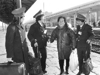  春運記憶：站臺