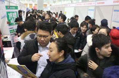 万余岗位被人抢！青岛市民营企业招聘月暨“春风行动”今启动