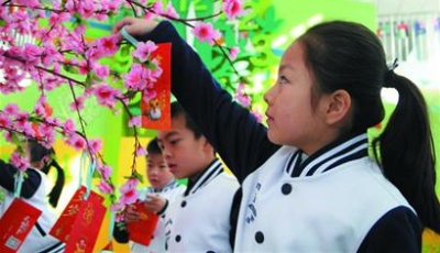 “蛟龙”号潜航员上第一课