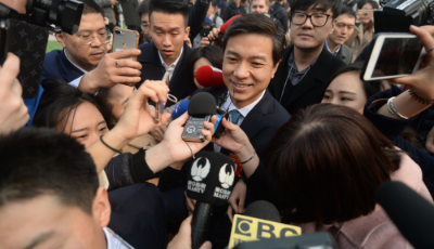 李彥宏：你能想到的所有行業(yè)，都有AI商業(yè)化未來(lái)