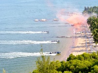 向著深藍(lán)出發(fā)