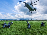 向著深藍(lán)出發(fā)