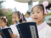 世界读书日：小学生国学“咏春”