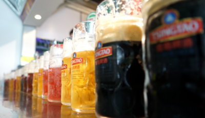 青島啤酒，“飲”領城市的激情與狂歡