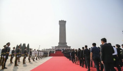 祖國和人民永遠銘記——獻給逝去的最美奮斗者