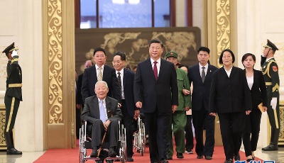 品味習近平尊老敬賢的故事