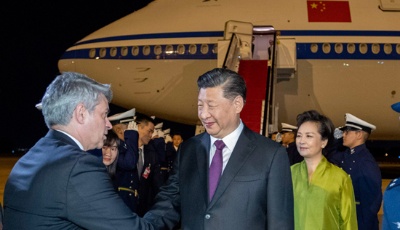 習近平抵達巴西利亞出席金磚國家領導人第十一次會晤