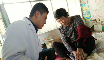 “有溫度的醫(yī)者”風(fēng)采錄 | 崔中飛：肩扛責(zé)任用“熱愛”回報(bào)鄉(xiāng)里