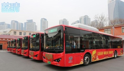 有"顏值"有文化——交運集團"黨員示范線""紅色主題廣場"亮相青島