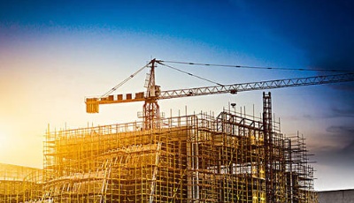 杨德才：青岛应当具备两个产业的条件