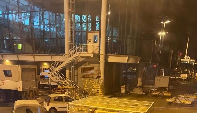 這就是山東|“最美等待”：山航海外急運10萬口罩回國