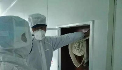青岛市消防救援支队护航向武汉提供医疗器械生产企业