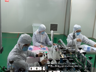 即墨一医用口罩生产商提前返工  24小时轮流作业生产