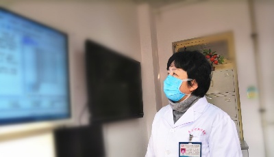 “我羡慕、向往着母亲的那身白衣”——记青岛市胸科医院副院长李同霞