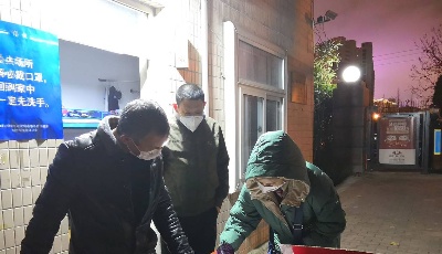 “看大门”的苦与乐  ——记青岛市军休六中心工作人员值守院区