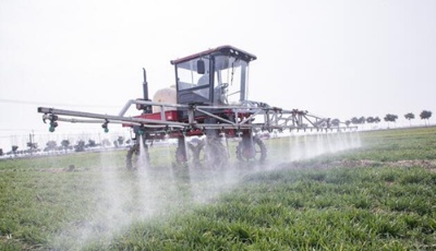 海報時評丨打通“堵點”補短板 春耕生產時不我待 