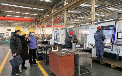 山东东营：政府服务有温度　企业复工干劲儿足