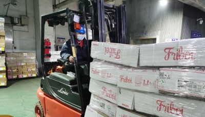 山東港口青島港順利完成首票水產中轉越南業務