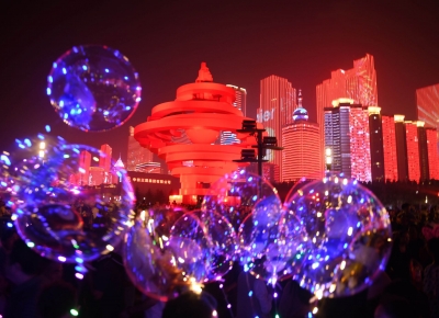 在青岛，薇娅成立了一家创投基金公司