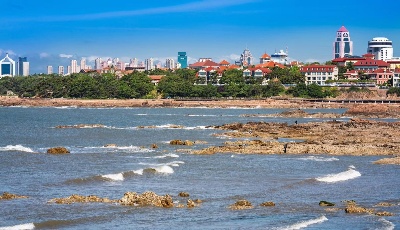 青岛对海岸带进行整体保护和适度利用  白沙河滨海区打造足球公园