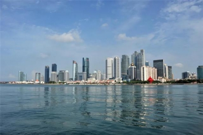 下半年，青岛将继续落实阶段性减免社保费政策