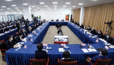 劉家義李干杰在濟南調研時強調 在服從服務融入國家戰略中明確思路方向重點 加快建設“大強美富通”現代化國際大都市