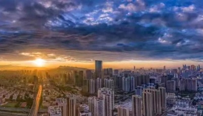 市委書記與頭部企業家的“頂格頭腦風暴”：疫情危中有機，機在工業互聯網