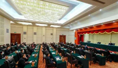 中央批準：李干杰同志任山東省委委員、常委、副書記