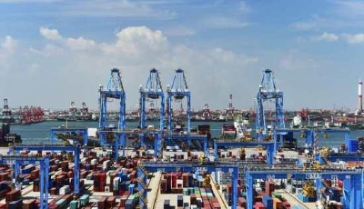 首季“開門紅”背后：山東港口青島港的逆勢(shì)而上之路